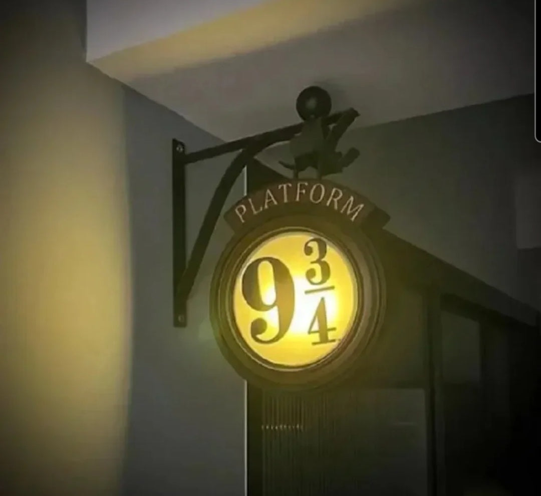 HP platform 9 & 3/4 night light with remote