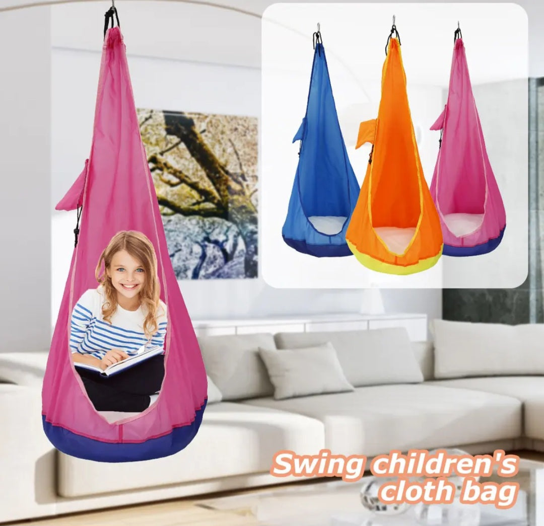 Kids pod swing seat