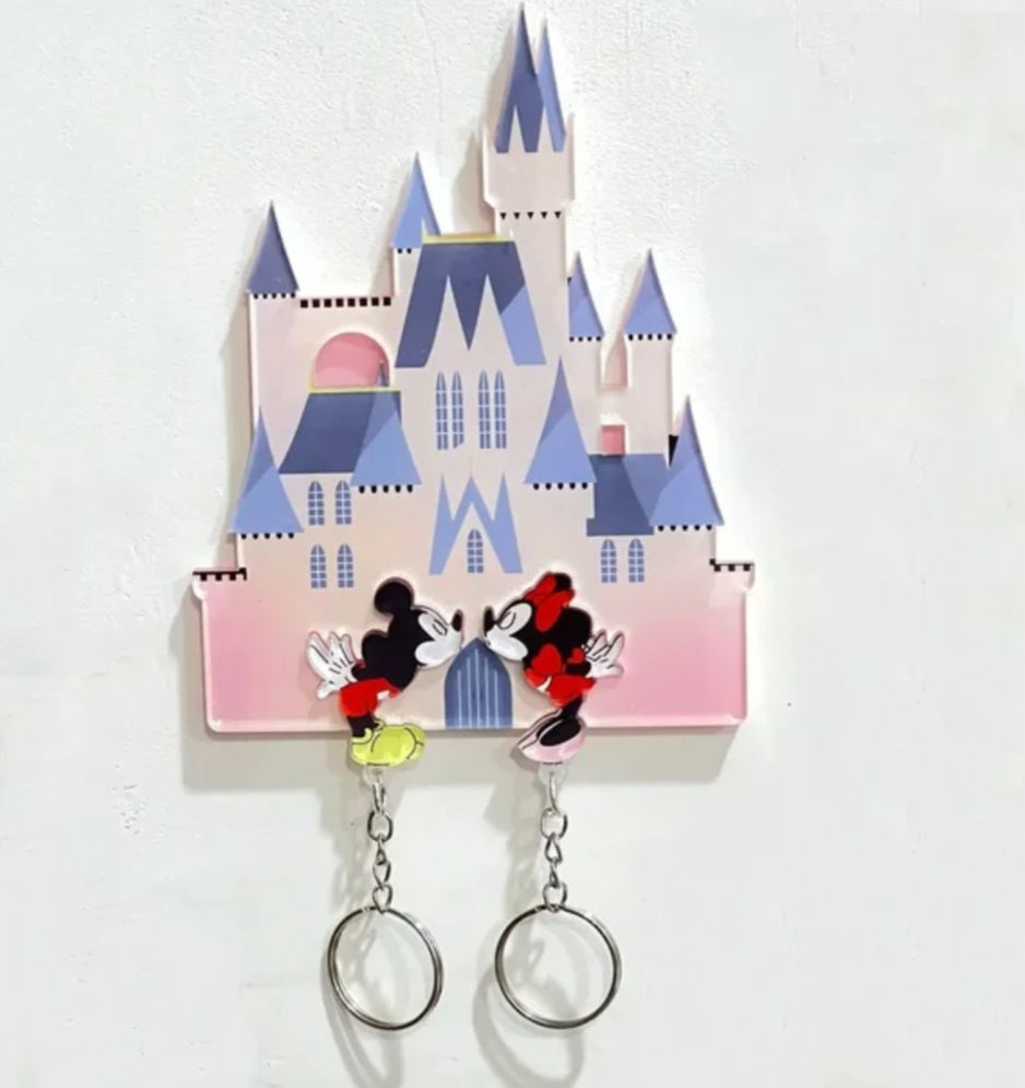 Castle keyholder