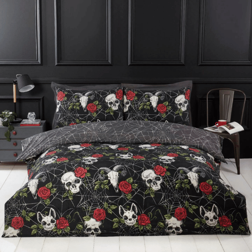 DARK DREAMS SKULLS AND ROSES REVERSIBLE DUVET SET