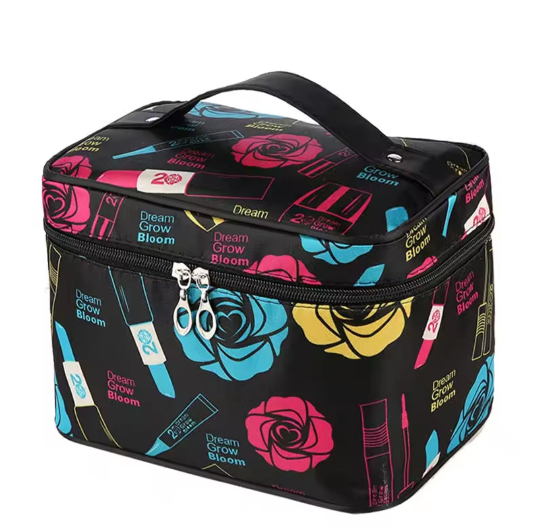 Cosmetic bag