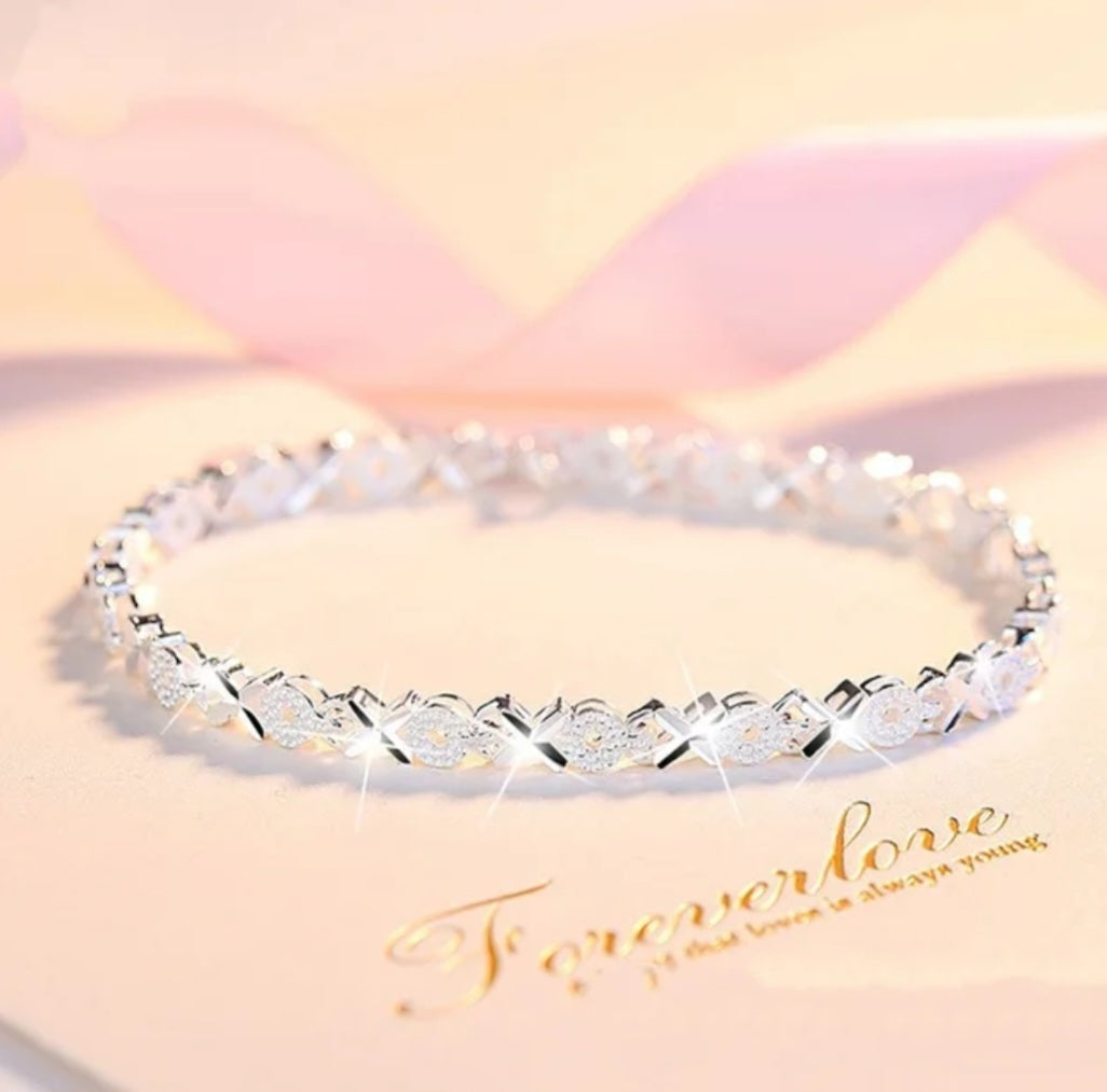 925 sterling silver criss cross bracelet