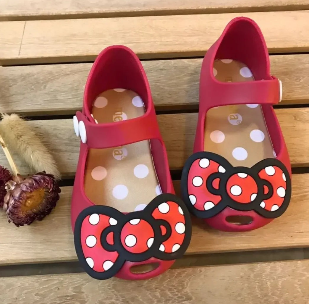 Bow design shoes