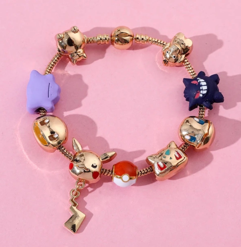 Poke charm bracelet