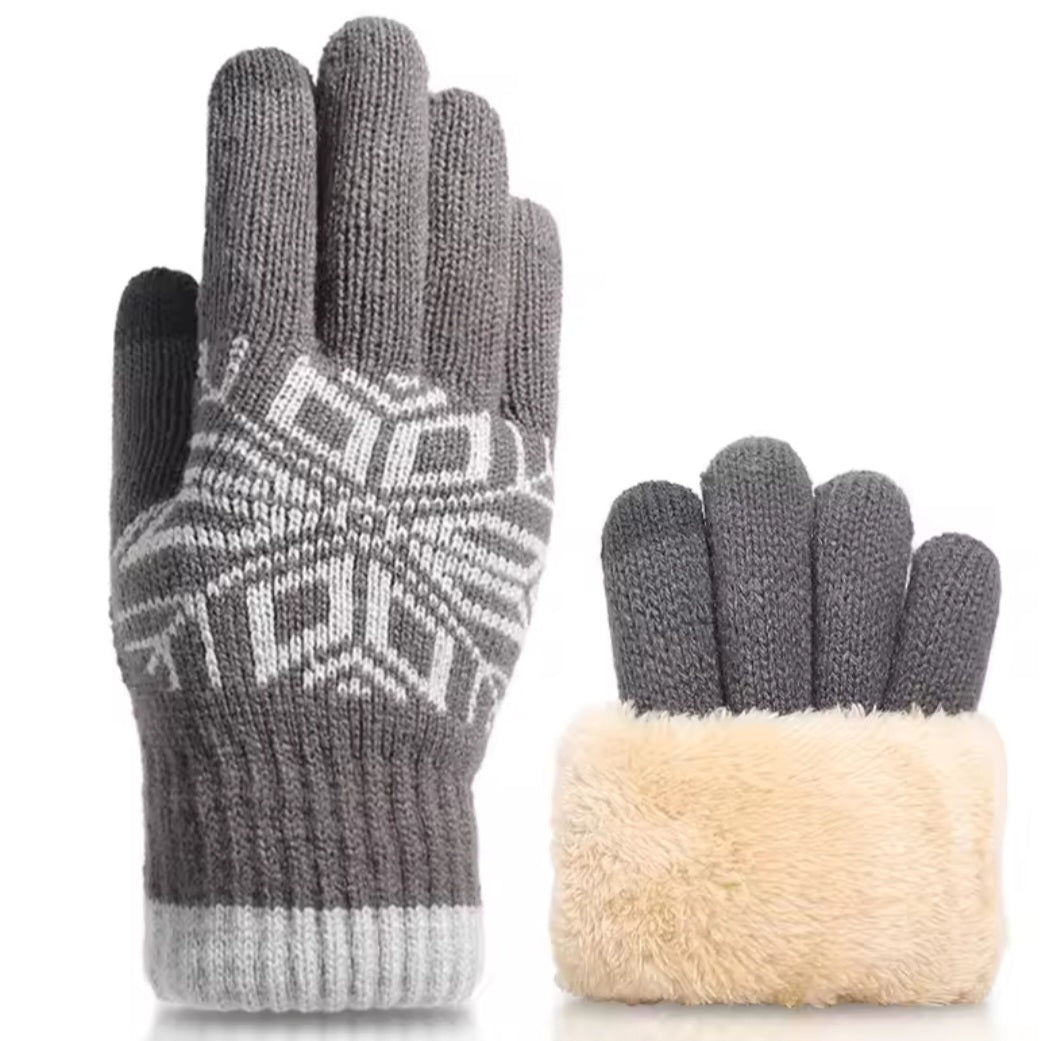 Fluffy gloves