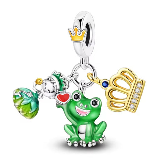 Frog charm