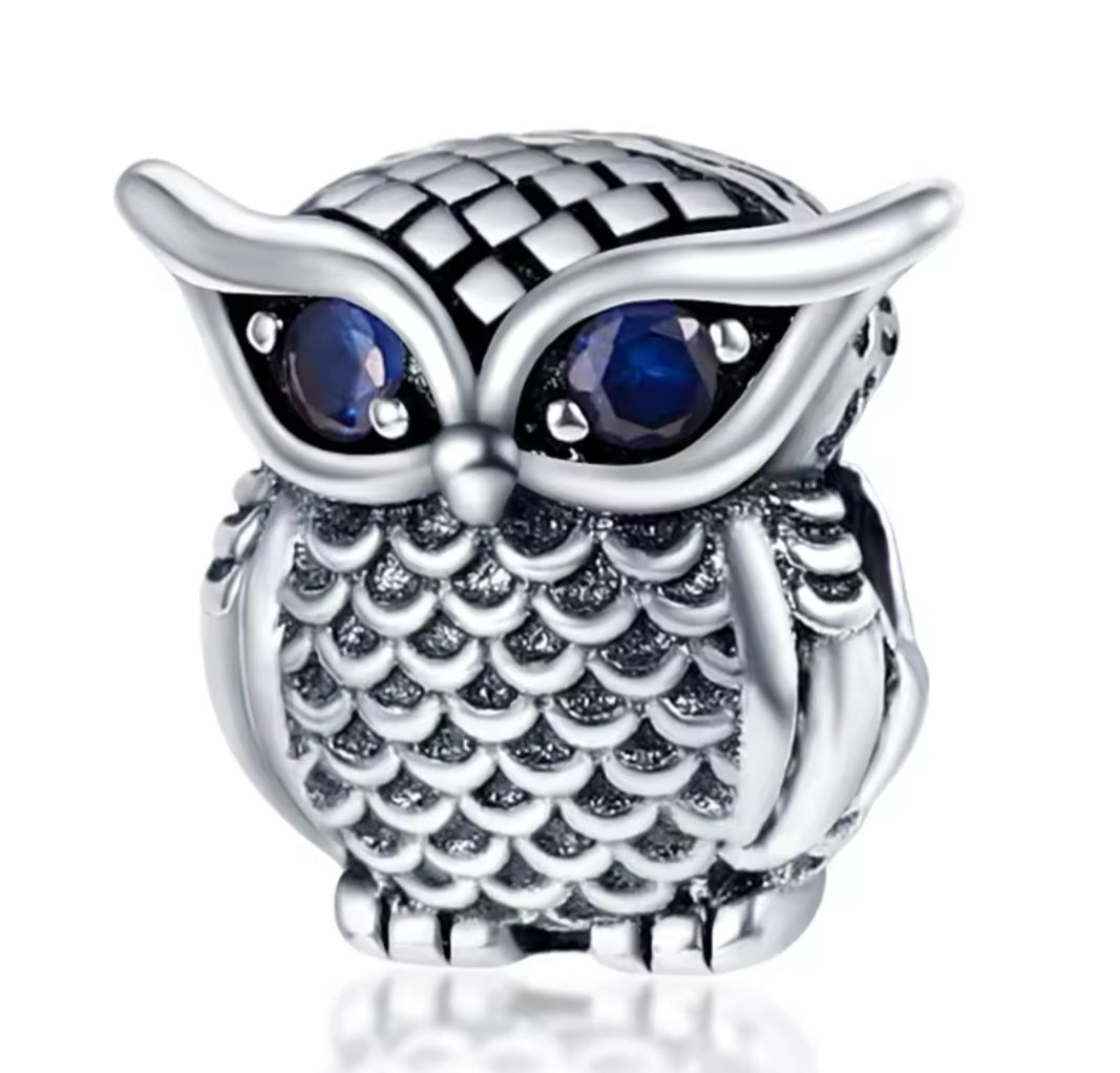 Owl charm