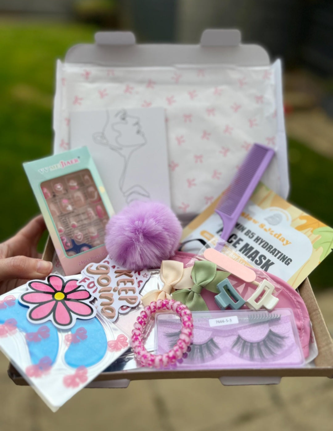 Self care letterbox hamper