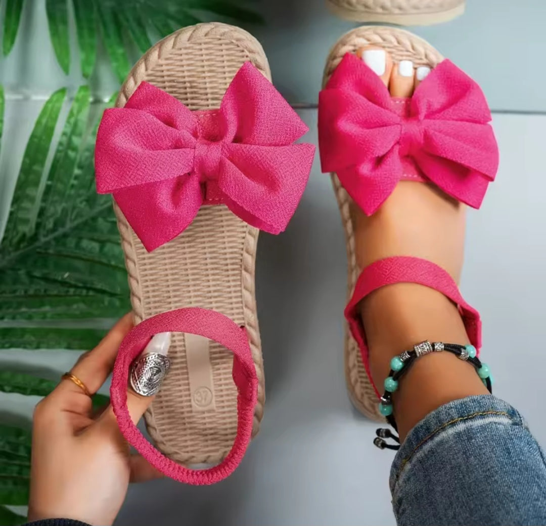 Bow sandals