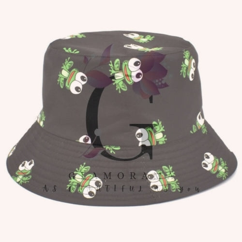 Frog bucket hat